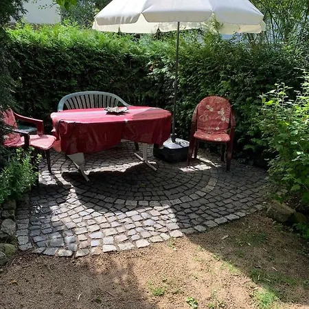 Ferienwohnung Am Luisenpark Эрфурт Экстерьер фото